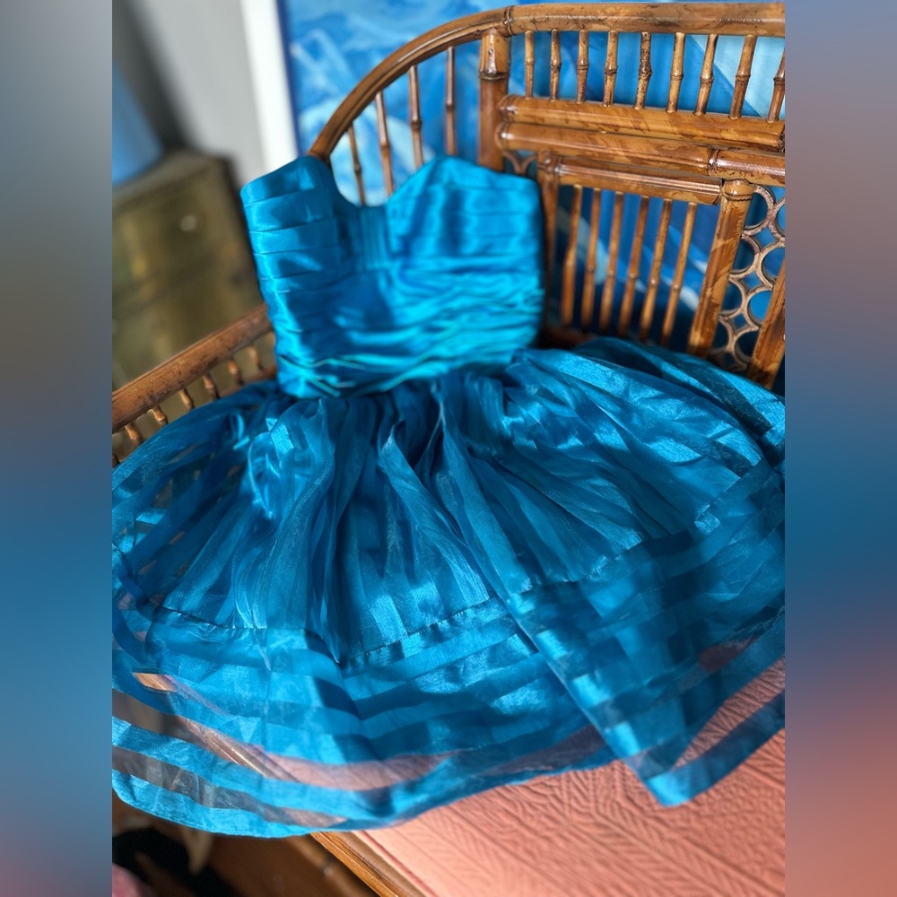 Betsey Johnson Blue Strapless Mini Dress: optional straps included